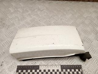 ресничка (ус) правой фары Volkswagen Transporter T4 1994