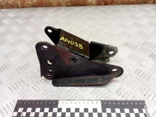 кронштейн КПП Renault Scenic 1 поколение 1998, 1.6 л., бензин, МКПП, 7700841332M