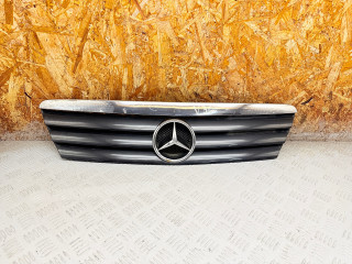 решетка радиатора Mercedes-Benz A W168 1 поколение (1997-2001) 2000, 1.7 л., OM 668.940, дизель, АКПП, хетчбэк 5 дв., передний привод, 1688800083