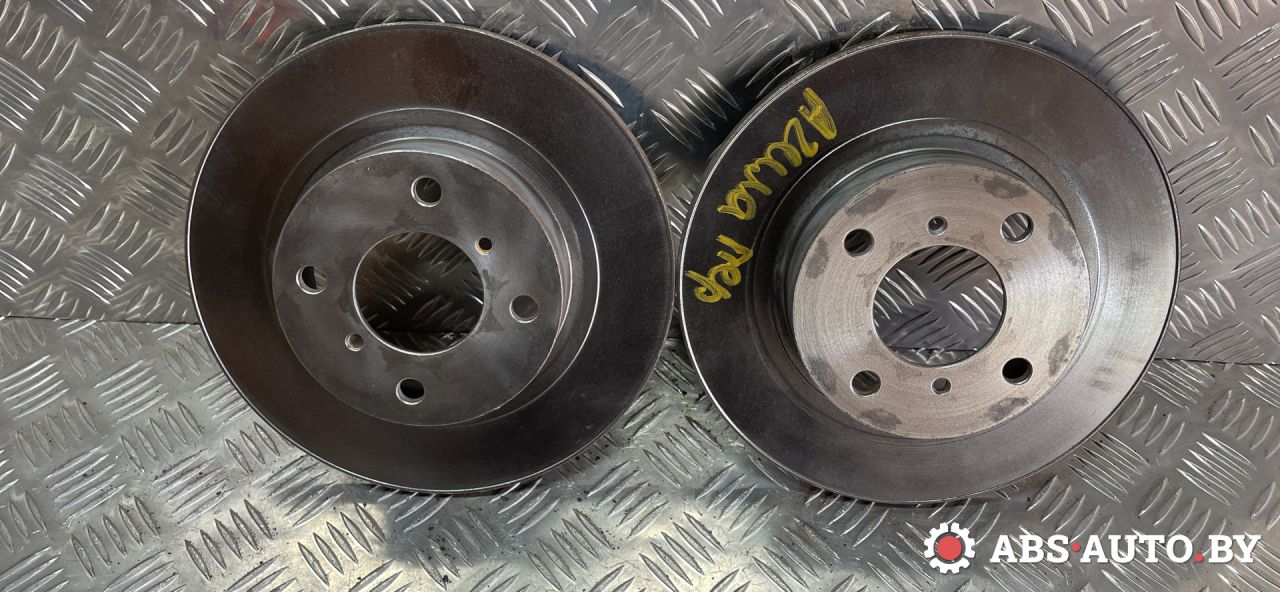 диск тормозной передний Opel Agila 1 поколение (A) 2002, 1.0 л., бензин, 4700711 - фото №1