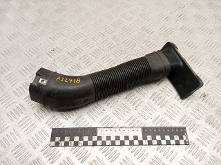 патрубок воздушного фильтра Volkswagen Polo 4 поколение 2004, 1.4 л., дизель, 6Q0129618G