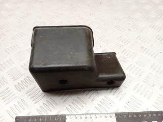 планка под капот Fiat Punto 1 поколение 1998, 1.2 л., бензин, МКПП, хетчбэк 3 дв., DIS7741489, 7741489