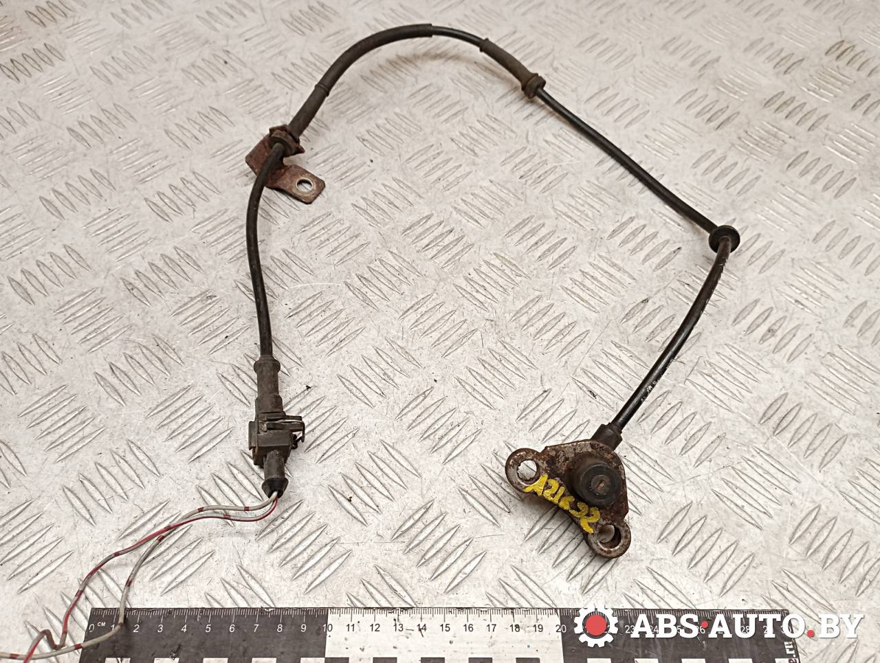 датчик ABS Mitsubishi Carisma 1 поколение 1999, 0265006327 - фото №1