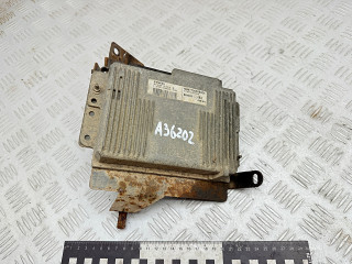 блок управления двигателем Renault Scenic 1 поколение 1997, 2.0 л., F3R 796, бензин, МКПП, 7700102303, 7700868304, S113717113D