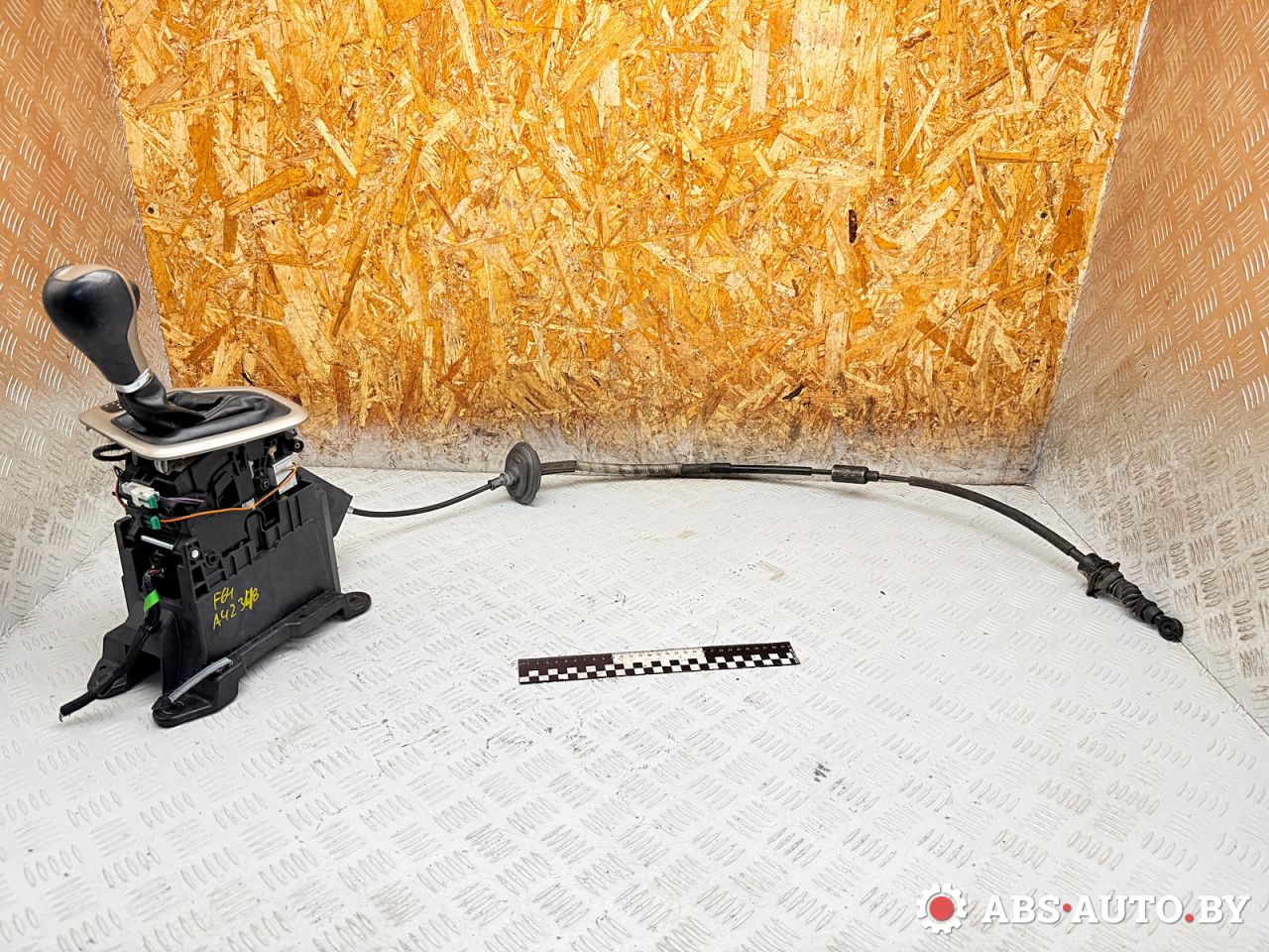 кулиса Jeep Cherokee 5 поколение 2016, 2.0 л., EBT, дизель, АКПП, внедорожник 5 дв., 1UT661X9AE, P1UT661X9AE, AA1155M130, AA1155M365, AA1155P217, AA1155P2112131 - фото №1