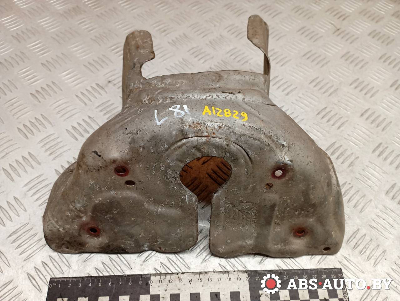 тепловой экран глушителя Citroen C4 1 поколение 2006, 1.6 л., бензин, 9651212880 - фото №1