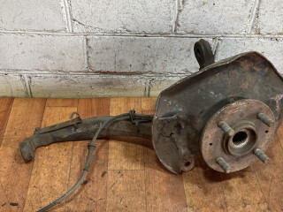 ступица передняя левая Rover 400 Series 2 поколение 1998