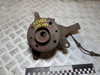 ступица передняя правая Renault Laguna 1 поколение 1996, 1.8 л., бензин, 7700845369, 10073111981