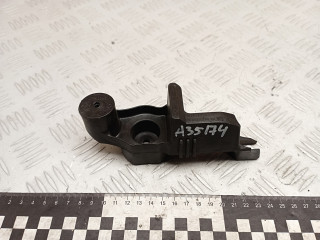 Крепление бампера заднего Peugeot 3008 1 поколение 2012, 1.6 л., дизель, робот, передний привод, правый руль, 9685935880