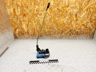 замок двери передней левой Volvo S60 1 поколение 2003, 2.4 л., дизель, МКПП, седан, 8650544