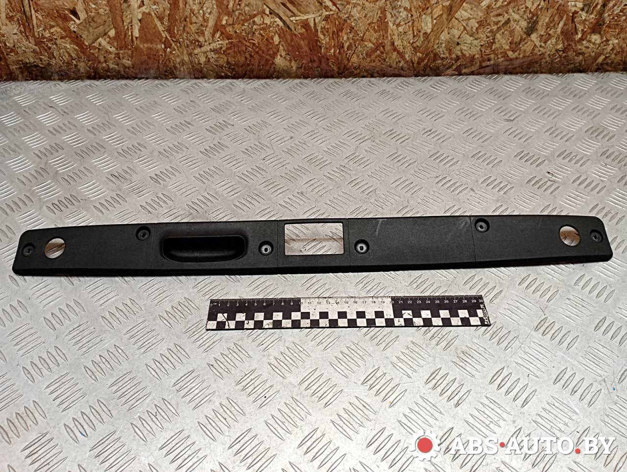 накладка двери (крышки) багажника Mercedes-Benz E-Класс W211/S211 2003, 2.2 л., дизель, АКПП, седан, A2117500193 - фото №1