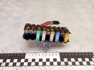 блок предохранителей Peugeot 5008 1 поколение 2011, 1.6 л., дизель, МКПП, передний привод, 9636079380, 9656611280, 9645040780, 9645040880, 650245101, 650430001, 91519406, 27680