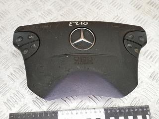подушка безопасности водителя Mercedes-Benz E-Класс W210/S210 [рестайлинг] 1999, 117943703A
