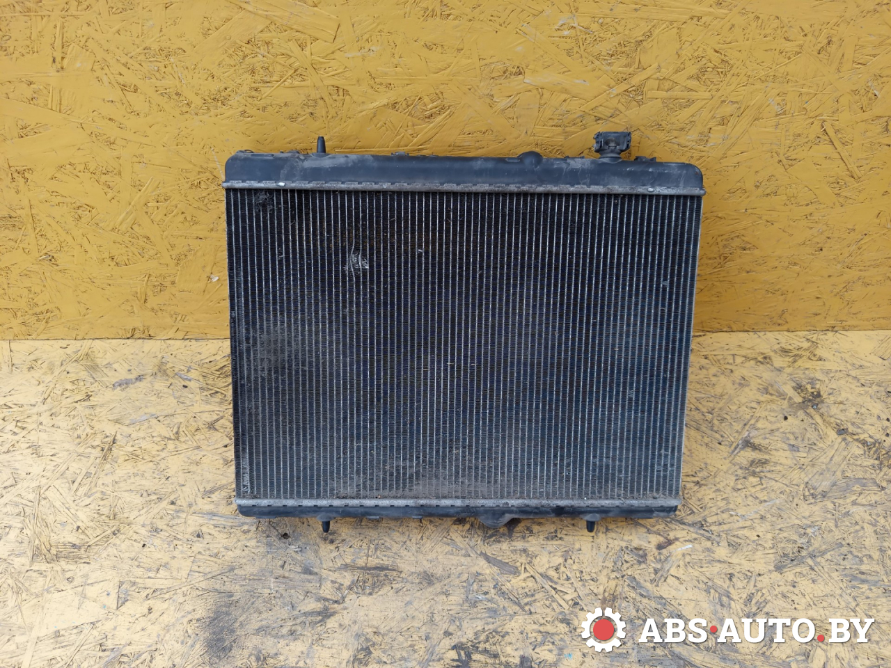 радиатор (основной) Peugeot 407 1 поколение 2006, 2.0 л., дизель, МКПП, седан, P9645586780, 9645586780 - фото №1