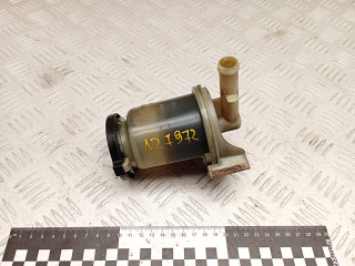 бачок гидроусилителя Toyota RAV4 2 поколение (XA20) 2003, 2.0 л., 1CD-FTV, дизель, МКПП, внедорожник 5 дв., 4436042040, 4430528030