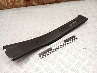 обшивка стойки центральной правой Peugeot 306 1 поколение [рестайлинг] 2000, 1.9 л., WJY (DW8B), дизель, МКПП, универсал, передний привод, 9618214077