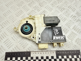 моторчик стеклоподъемника передний правый Citroen C5 1 поколение [рестайлинг] 2007, 2.2 л., дизель, АКПП, 997834102, 7746005002, 996394101