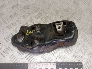 подушка крепления КПП Opel Corsa A 1992, 1.4 л., бензин, 90223323