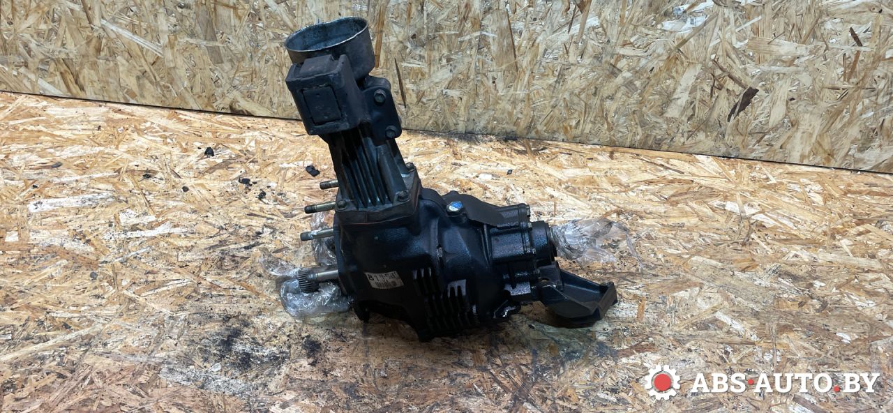 редуктор переднего моста Toyota RAV4 2 поколение (XA20) 2003, 2.0 л., 1CD-FTV, дизель, МКПП, внедорожник 5 дв., MF11, 81Y230, 4130221010 - фото №1