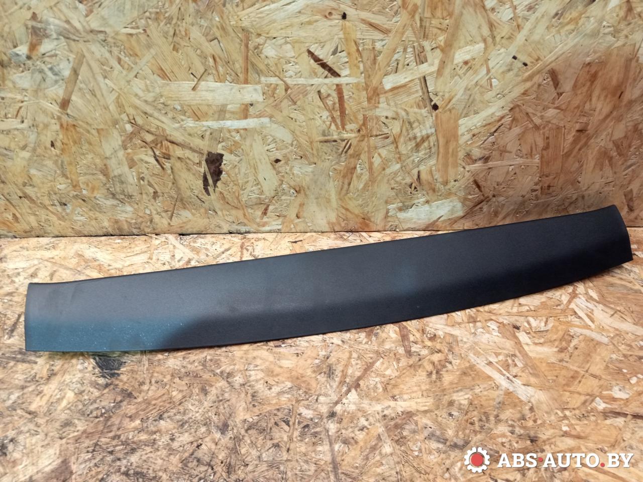 обшивка крышки багажника Peugeot 4007 1 поколение 2011, 2.2 л., 4HN (DW12MTED4), дизель, МКПП, внедорожник 5 дв., правый руль, 7224A016 - фото №1