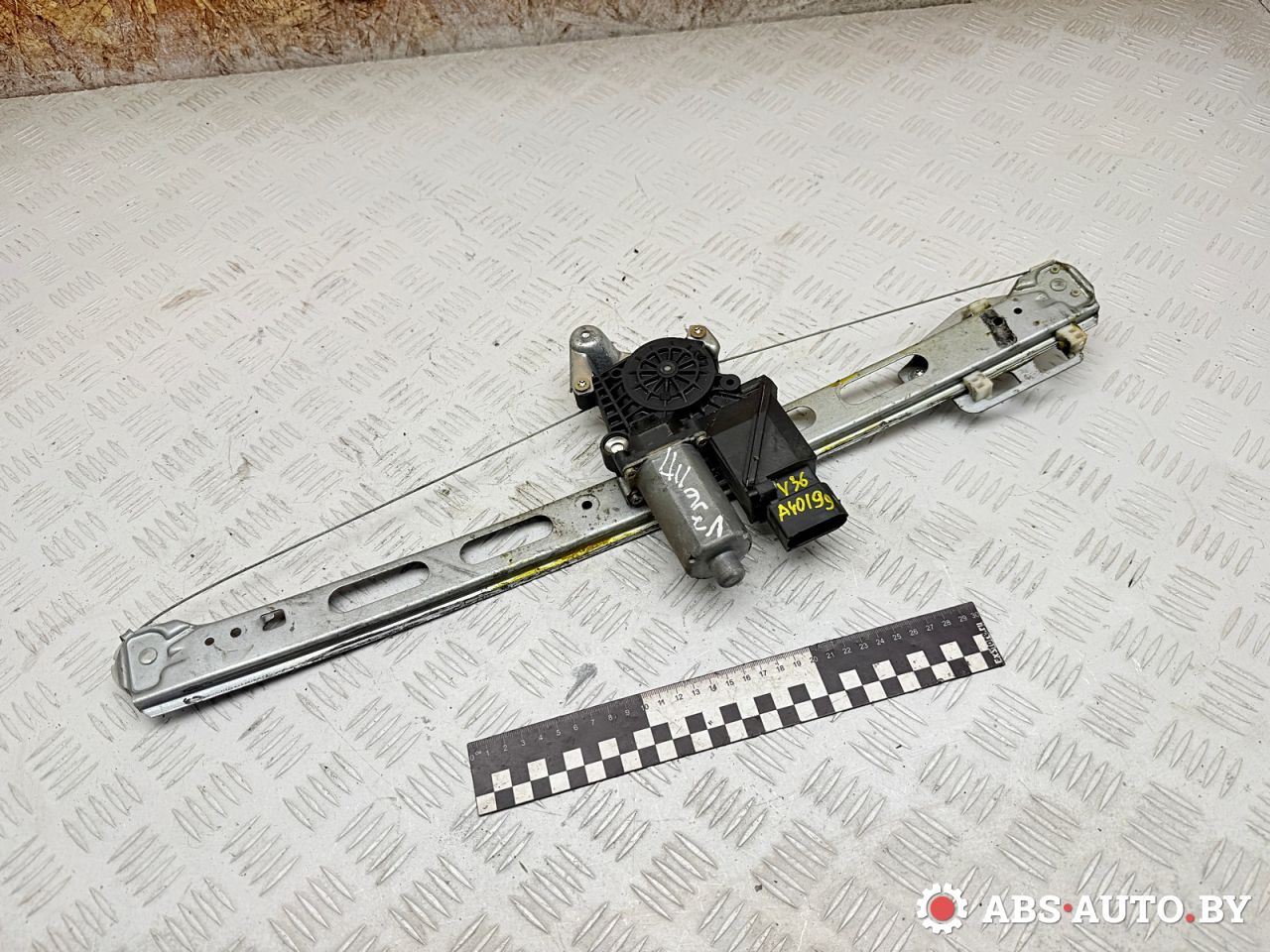 стеклоподъемник электрический передний левый Mercedes-Benz A W168 1 поколение (1997-2001) 2000, 1.7 л., OM 668.940, дизель, АКПП, хетчбэк 5 дв., передний привод, 114898XXX, 101155300 - фото №1