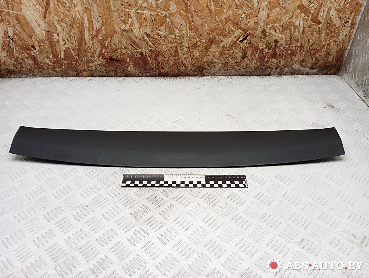 обшивка крышки багажника Peugeot 4007 1 поколение 2009, 2.2 л., дизель, МКПП, полный подключаемый привод, правый руль, 7224A016 - фото №1