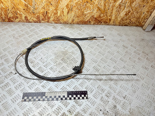 трос ручника Citroen C5 2 поколение 2013, 2.0 л., RHH (DW10CTED4), дизель, МКПП, универсал, 9682684580