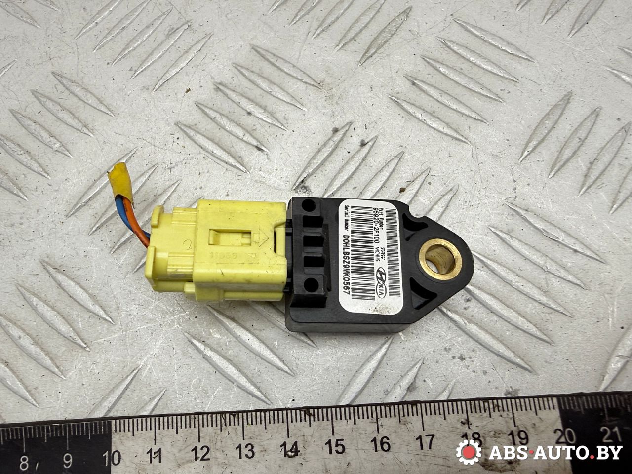 датчик удара Hyundai Sonata NF 2006, 2.4 л., G4KC, бензин, МКПП, седан, 959202F100 - фото №1