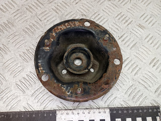 опора амортизатора верхняя (чашка) Nissan Primera P11 1999, 2.0 л., дизель