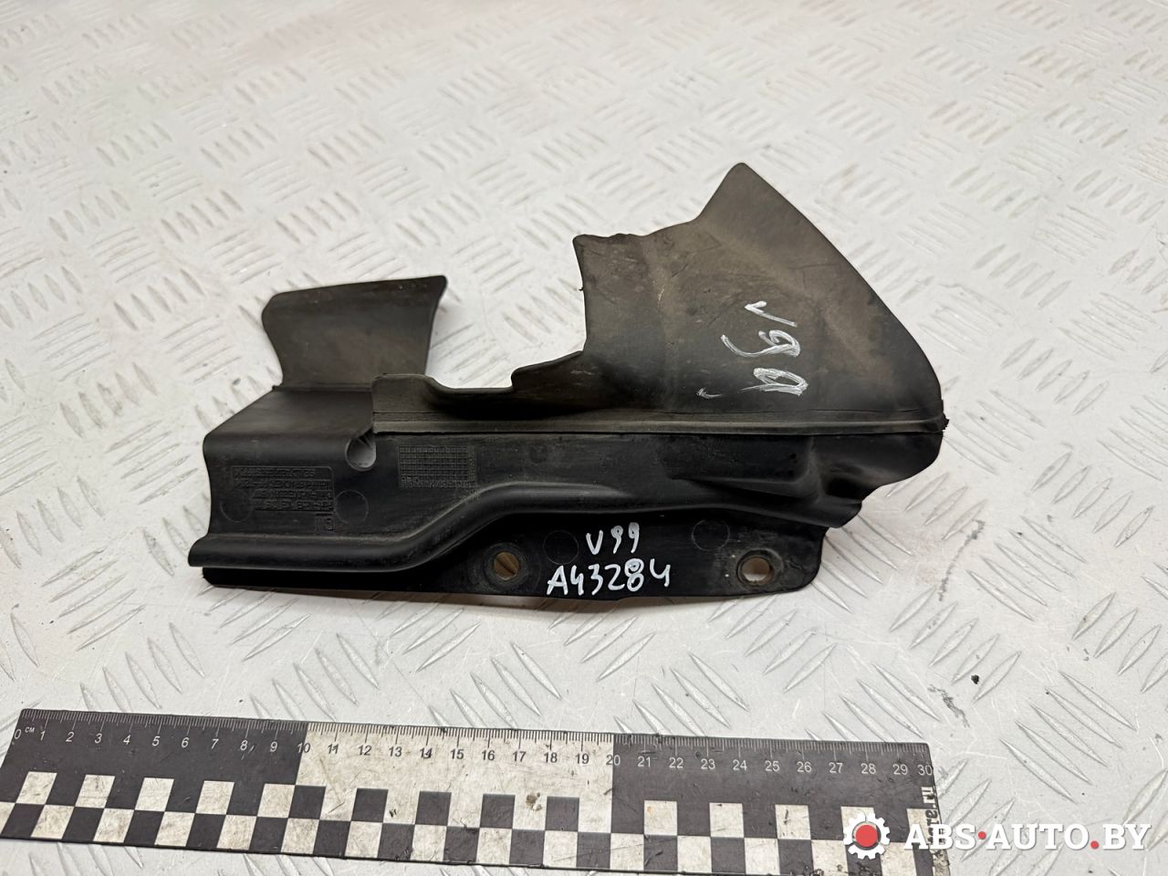 воздуховод (дефлектор) радиатора Opel Vectra C 2004, 2.2 л., Y 22 DTR, дизель, МКПП, седан, 13103915 - фото №1