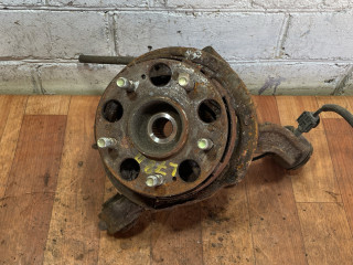 ступица задняя правая Honda CR-V 2 поколение [рестайлинг] 2005, 2.4 л., бензин, МКПП, внедорожник 5 дв.