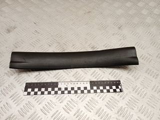 накладка на порог внутренняя Toyota RAV4 2 поколение (XA20) [рестайлинг] 2005, 2.0 л., 1CD-FTV, дизель, МКПП, внедорожник 5 дв., 6791842030