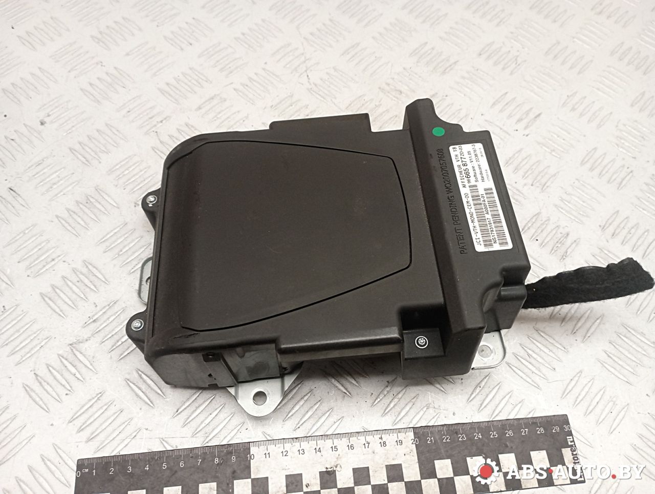 проектор Peugeot 5008 1 поколение 2013, 1.6 л., дизель, робот, правый руль, 96665877ZD03, 22140231 - фото №1