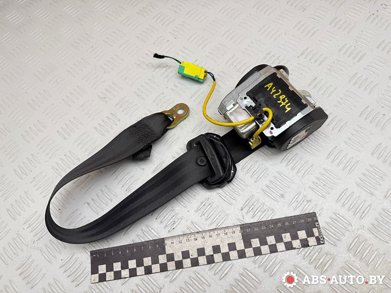 ремень безопасности Volkswagen Touareg 1 поколение 2006, 3.0 л., BKS, дизель, АКПП, внедорожник 5 дв., полный привод, 7L0857805B, 560981701, 560981300 - фото №1