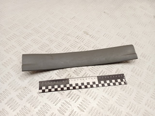 накладка на порог внутренняя Toyota RAV4 2 поколение (XA20) 2003, 2.0 л., 1CD-FTV, дизель, МКПП, внедорожник 5 дв., 6791742020