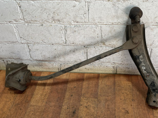 рычаг передний правый Opel Corsa B 1997, купе