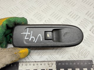 кнопка стеклоподъемника двери Peugeot 308 T7 2010, 1.6 л., 9HX (DV6ATED4), дизель, МКПП, 53269801, 96565184XT