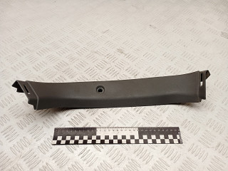 обшивка крышки багажника Kia Rio 2 поколение 2009, 817301G200