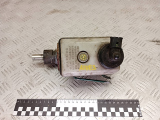 цилиндр тормозной главный Renault Laguna 1 поколение 1997, 2.0 л., бензин, универсал, 7700823486, 7700823487, 311843