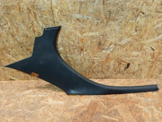 обшивка стойки задней правой Hyundai Lantra J2 1996, 1.6 л., G4GR, бензин, МКПП, 8585029000