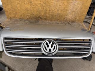 решетка радиатора Volkswagen Phaeton 1 поколение 2006, 3.2 л., бензин, АКПП, 3D0853653