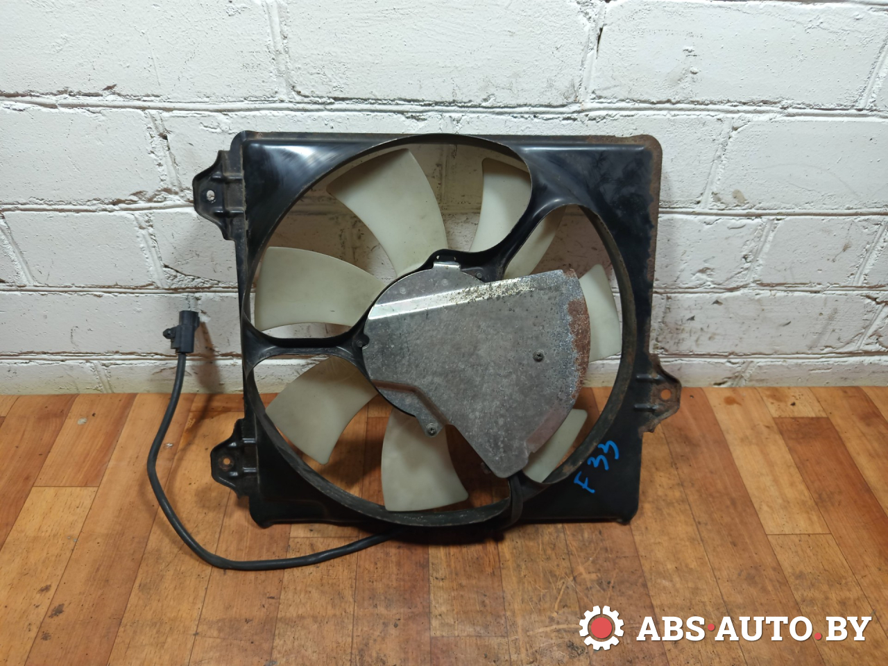 вентилятор радиатора Toyota RAV4 3 поколение (XA30) 2006, 2.2 л., дизель, МКПП, внедорожник 5 дв., 1636328050, 0650007320 - фото №1