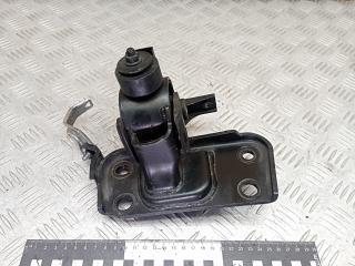 подушка крепления двигателя Toyota RAV4 3 поколение (XA30) 2008, 2.2 л., D-4D, 2AD-FTV, дизель, МКПП, внедорожник 5 дв., 1237226010, AV84385