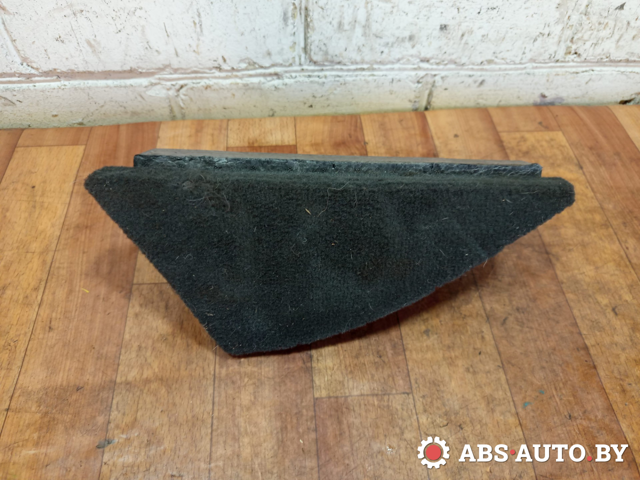 шумоизоляция (термозащита) Volvo XC90 1 поколение 2005, 2.4 л., D 5244 T, дизель, МКПП, внедорожник 5 дв., полный привод, правый руль - фото №1