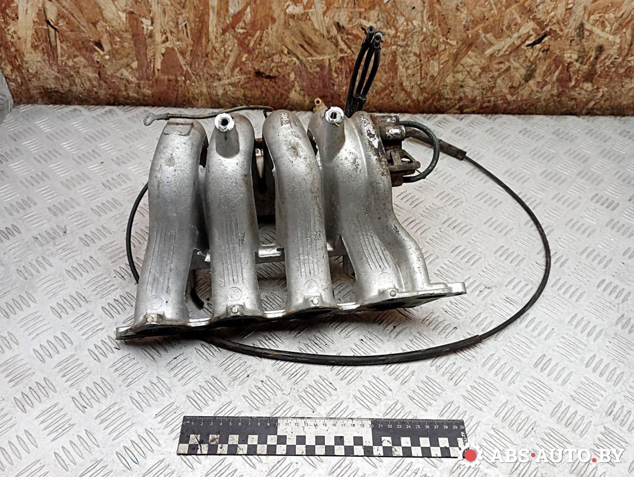 коллектор впускной Mitsubishi Galant 7 поколение 1996, 1.8 л., бензин - фото №1