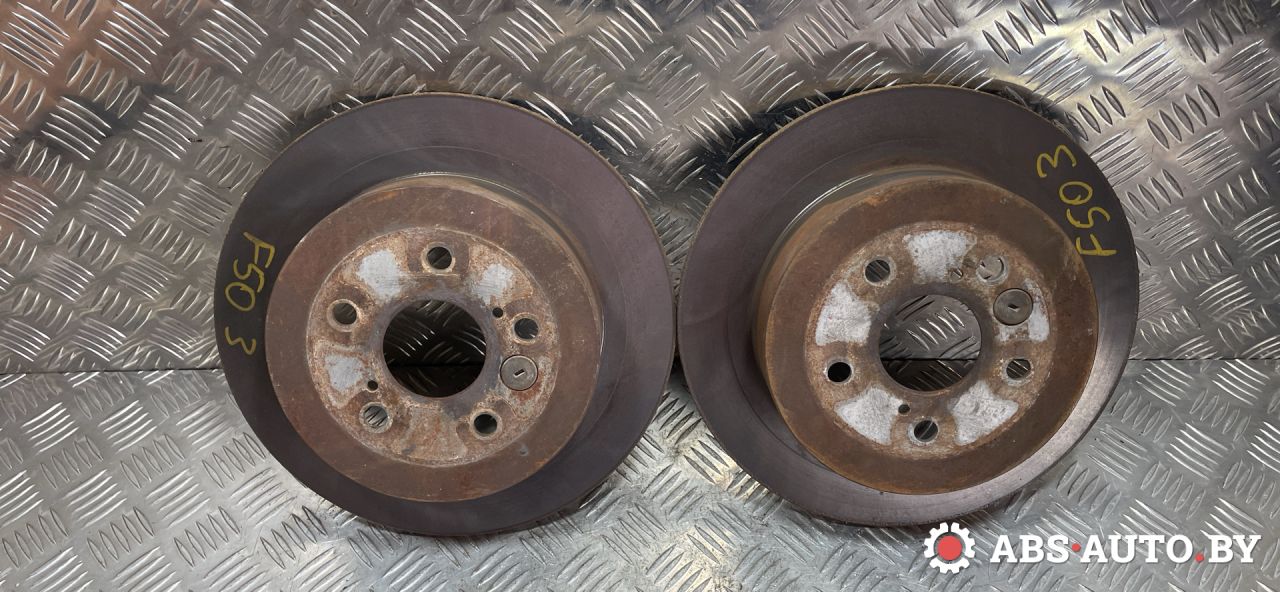 диск тормозной задний Toyota RAV4 2 поколение (XA20) 2003, 2.0 л., 1CD-FTV, дизель, МКПП, внедорожник 5 дв. - фото №1