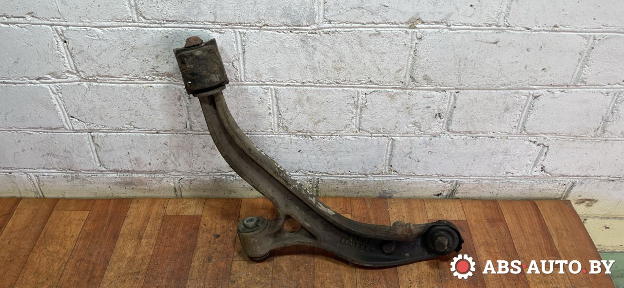 рычаг передний левый Chrysler Voyager 3 поколение 2001, 2.5 л., 468409728814 - фото №1