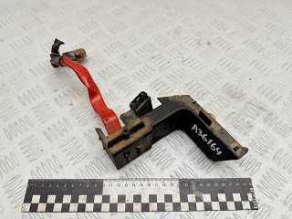 клемма аккумулятора плюс Renault Scenic 1 поколение 1997, 2.0 л., F3R 796, бензин, МКПП, 7700285862, 7703397981