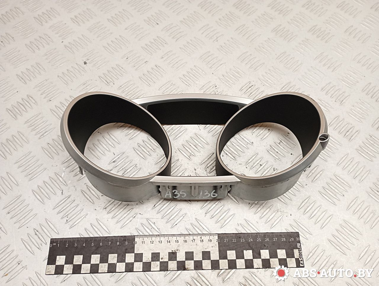 рамка панели приборов Peugeot 4007 1 поколение 2011, 2.2 л., 4HN (DW12MTED4), дизель, МКПП, внедорожник 5 дв., правый руль - фото №1