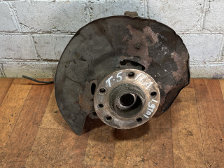 ступица передняя левая Volkswagen Transporter T5 2008, 1.9 л., дизель